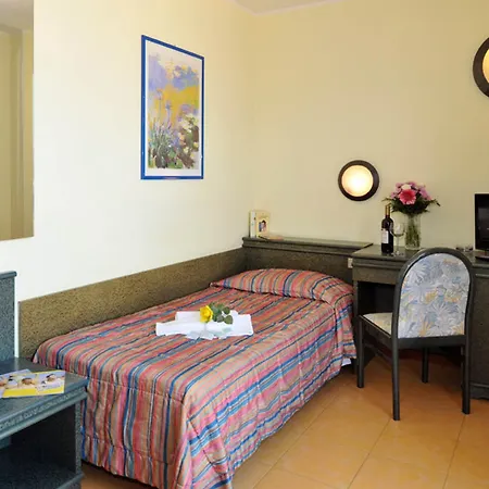 Internazionale Otel Torri Del Benaco