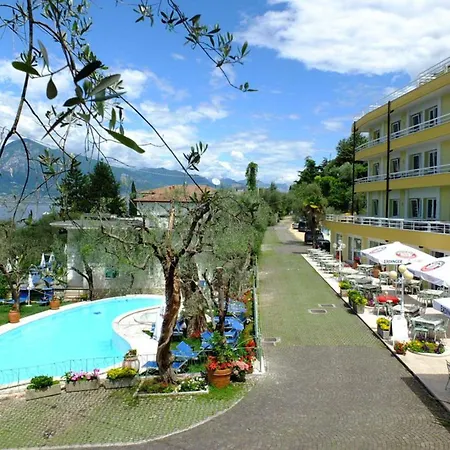 Internazionale 4* Torri Del Benaco