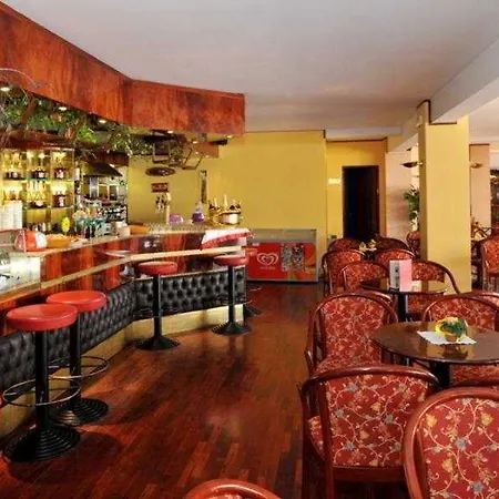 Internazionale Otel